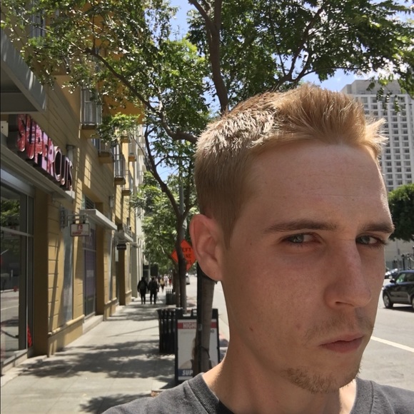 Meet your Posher, Alexander - Picture 1 of 1